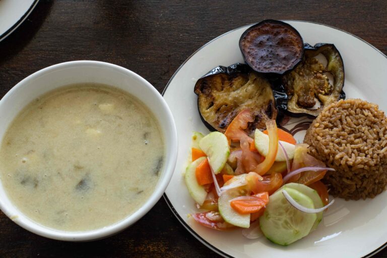 DSC09037 compressed 768x512